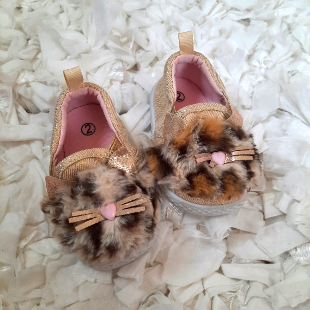 4 / $20 Kawaii Cat Crib Shoes Slip On Kitty Faux Fur Leopard Print Trim Baby 2